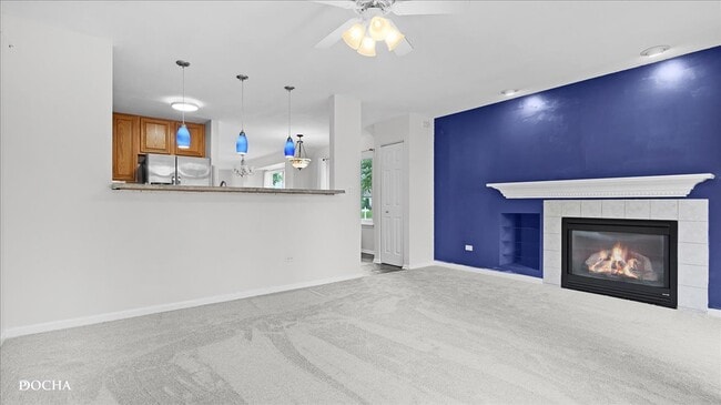 Building Photo - 2449 Mayfield Dr