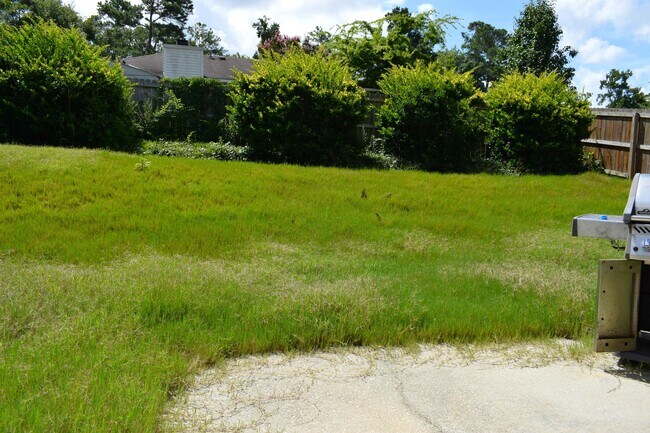 Building Photo - 334 Lamplighter Ln