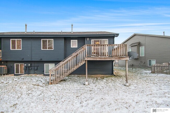 Building Photo - 20216 B St