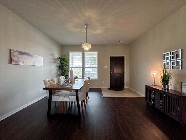 Building Photo - 2 Eagle Lake Ct