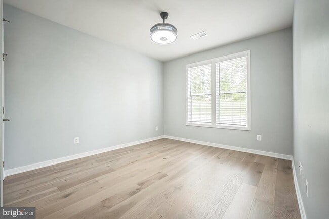Building Photo - 22226 Philanthropic Dr