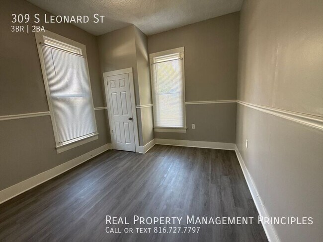 Building Photo - 309 S Leonard St