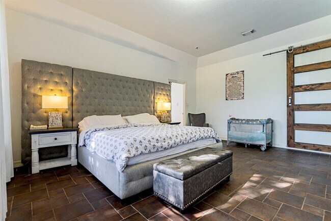 Building Photo - 3204 Canvasback St