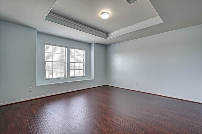 Building Photo - 1830 Artem Ct