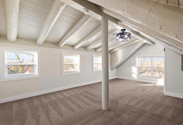 Building Photo - 400 Timber Wild Dr