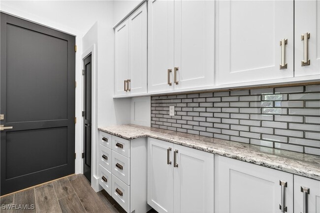 Building Photo - 12289 Alamansa Ln