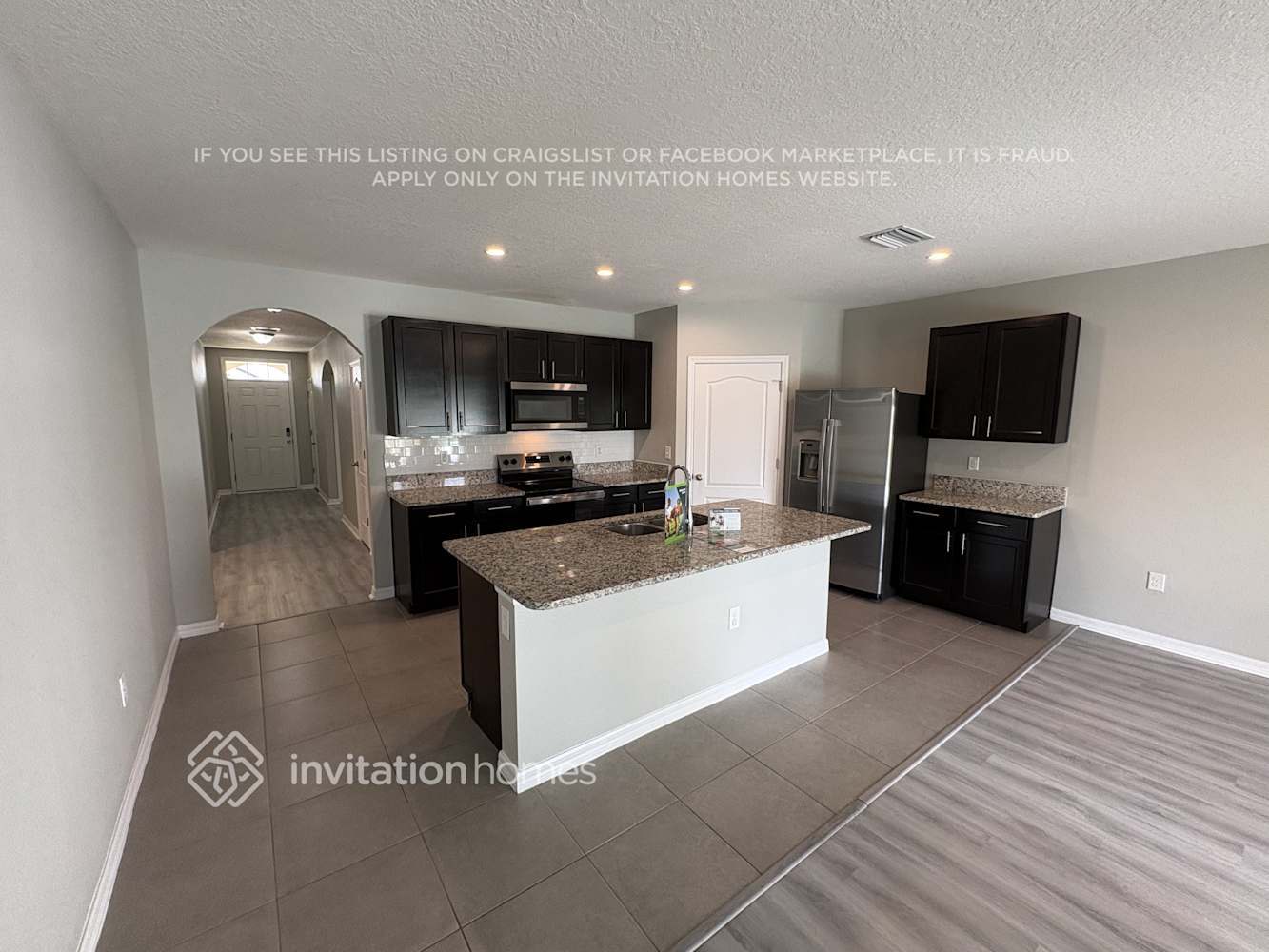 Building Photo - 15532 Rose Grove Dr