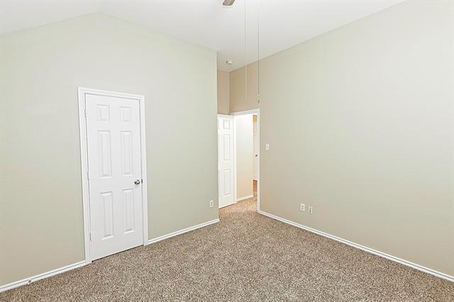 Building Photo - 4009 Hidden Meadow Ct