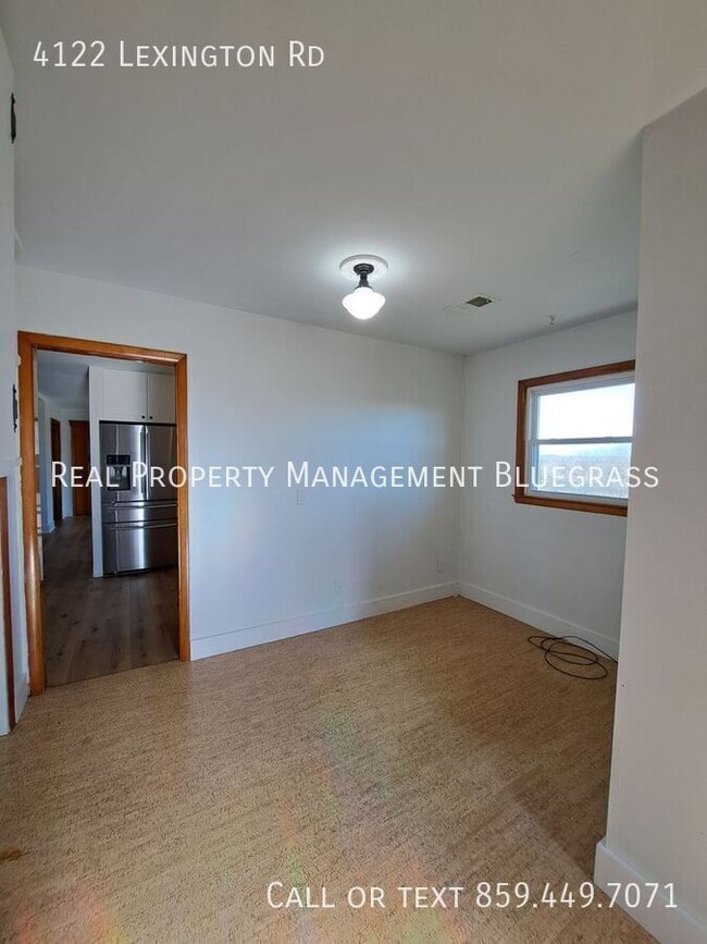 Building Photo - 4122 Lexington Rd