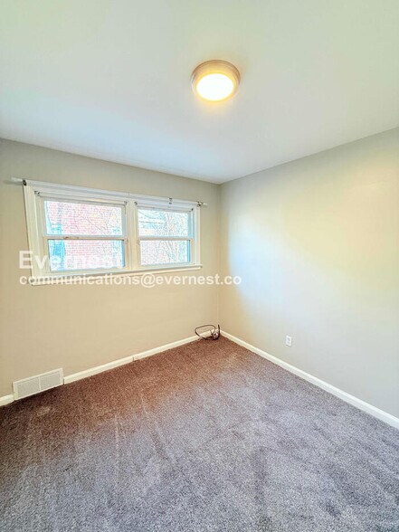 Building Photo - 19908 Heyden St