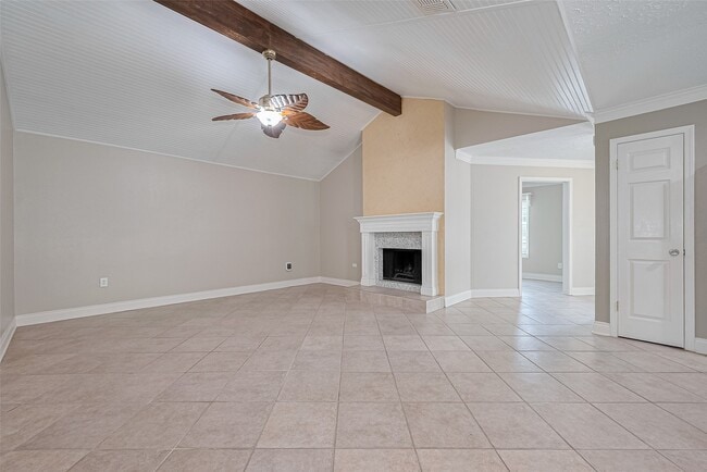 Building Photo - 16006 Glen Mar Dr