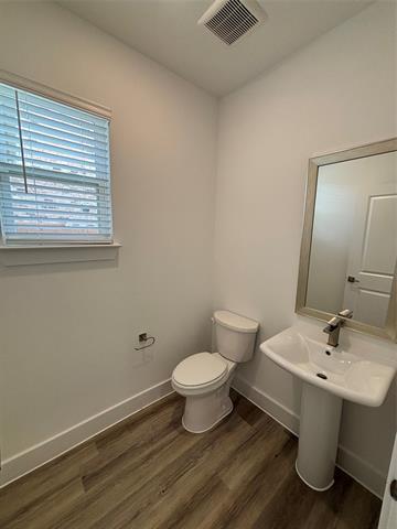 Building Photo - 2704 Boca Dr