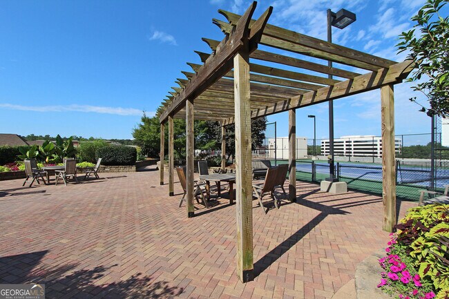 Building Photo - 4561 Olde Perimeter Way