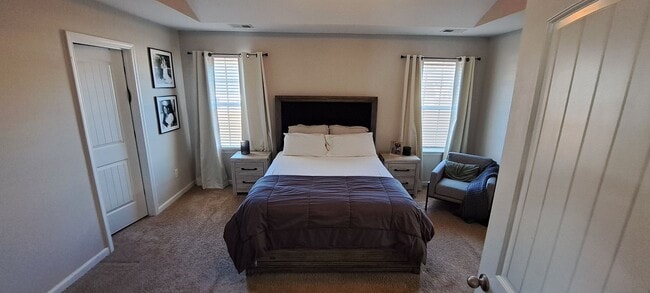 Building Photo - Magnificent Two Story Five Bedroom Home in Northeast Columbia -  Short Commute to Fort Jackson or...