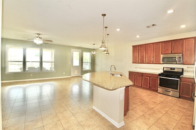 Building Photo - 25418 Junction Meadow Trail