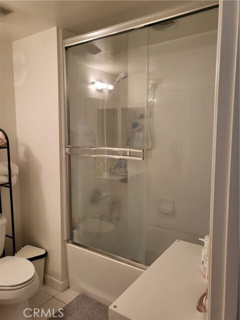 Building Photo - 12842 Palm St