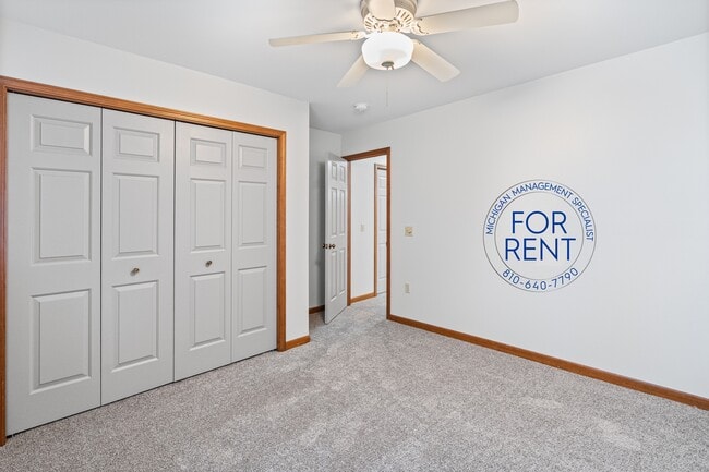 Building Photo - 3263 Silverwood Dr
