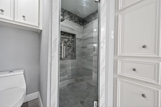 Building Photo - 206 Mill Trail Dr