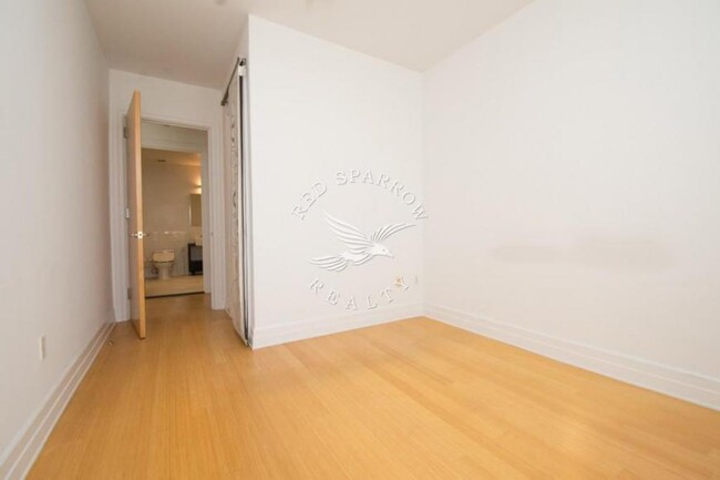 Building Photo - 1 bedroom in BROOKLYN NY 11201