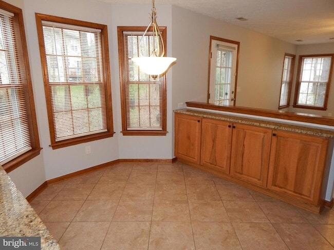 Building Photo - 43974 White Cedar Ln