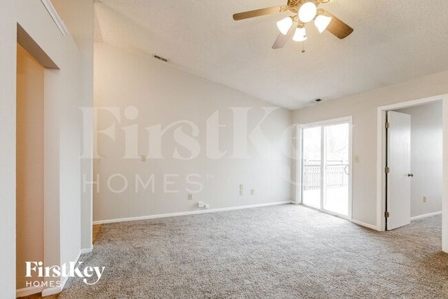 Building Photo - 189 Harts Ford Way