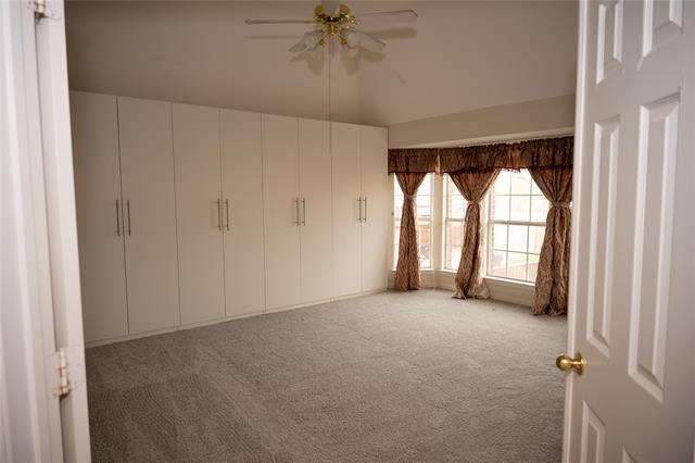 Building Photo - 8416 Mesa Verde Dr
