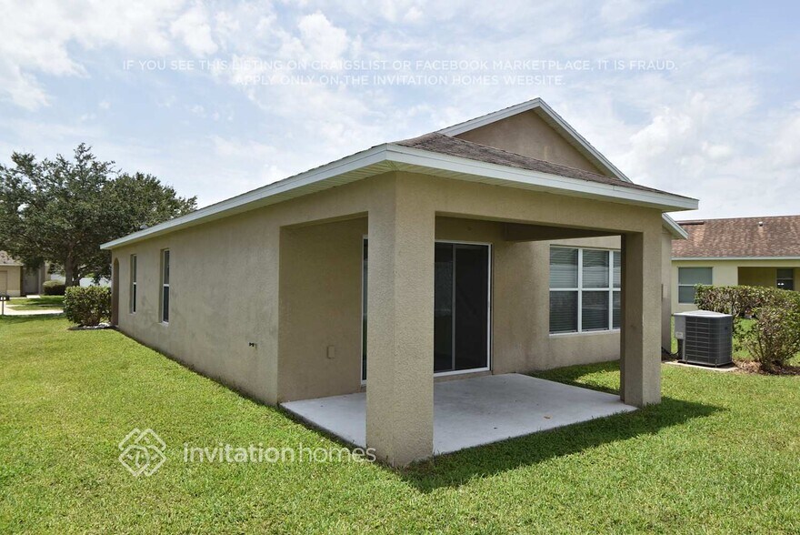 Building Photo - 8222 Summer Wood Ln