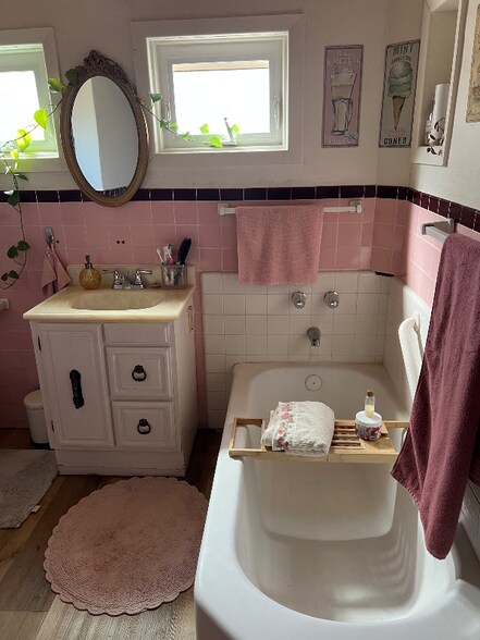 Building Photo - 11457 Manzanita Rd