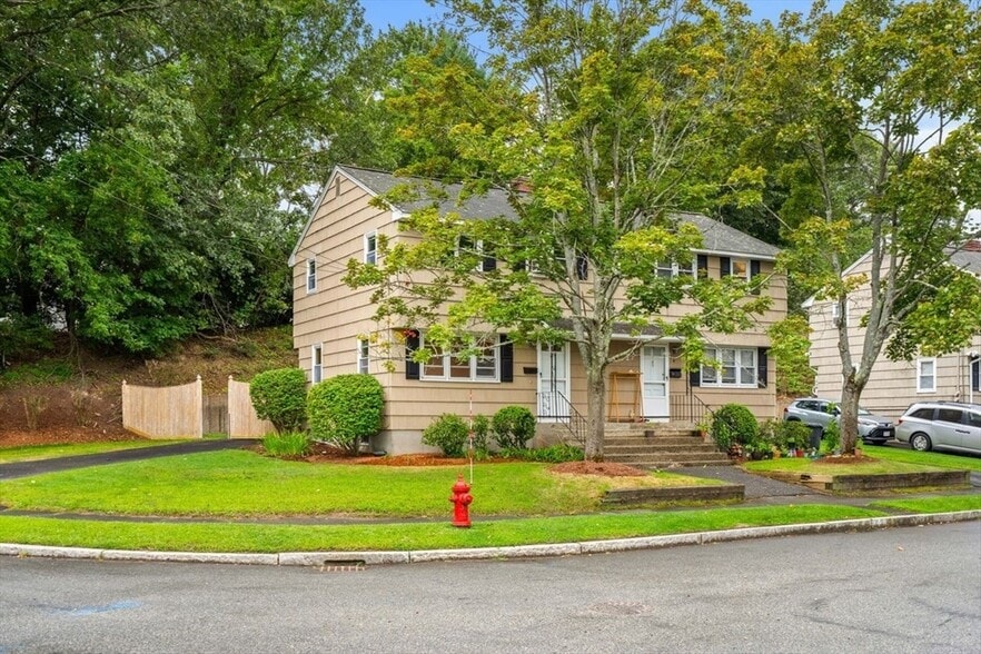 Side View - 2 George Rd