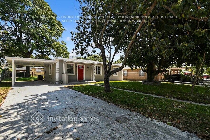 Primary Photo - 3028 Ridgeway Ave