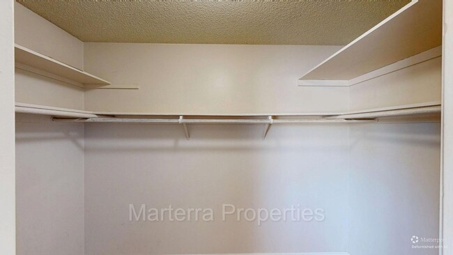 Building Photo - 119 Morristown Ln