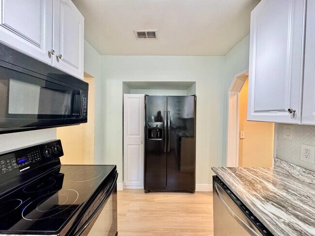 Building Photo - 3511 Bishop Eddie Newkirk Wy