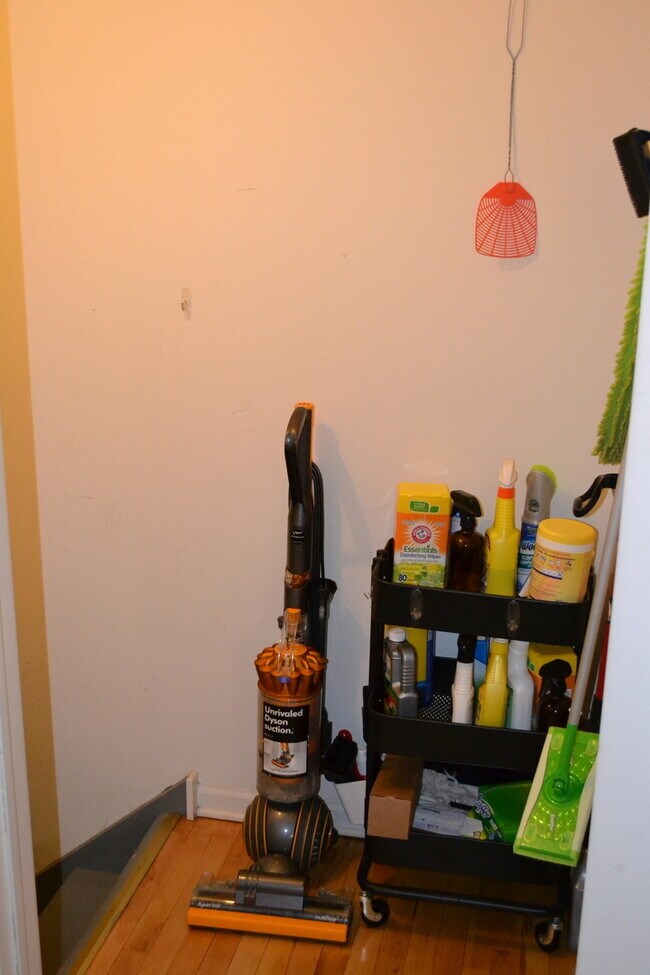 Building Photo - 2990 Peachtree Cir