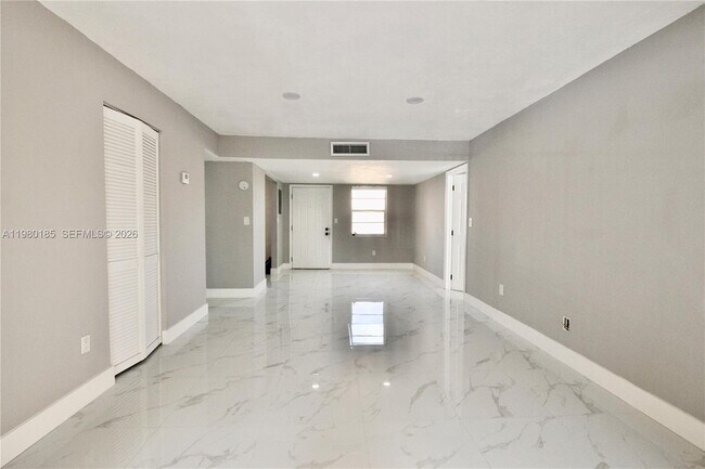 Building Photo - 9974 SW 88th St