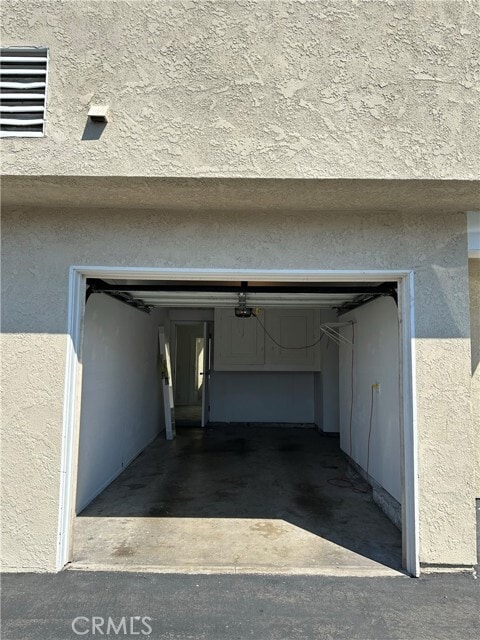 Building Photo - 34 Elksford Ave