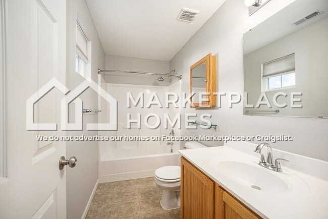 Building Photo - 785 Cambridge Ct