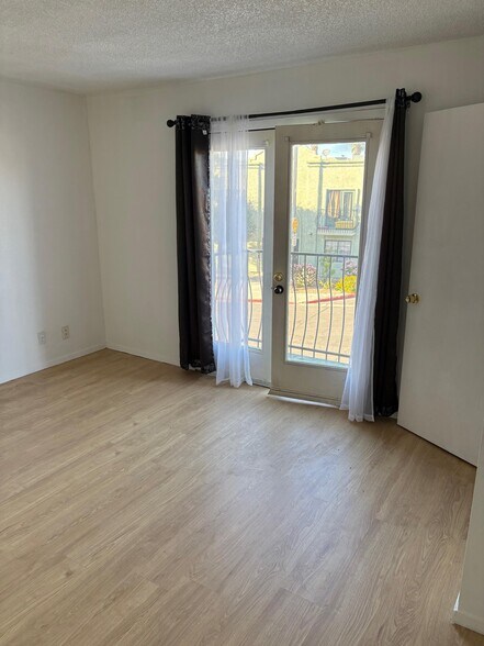 PrimaryBedroom - 7095 Burcot Ave