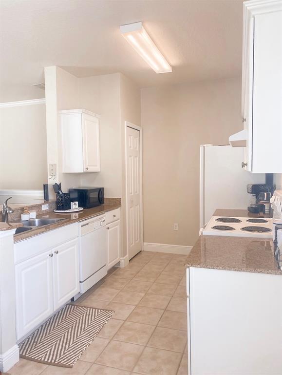 Building Photo - 233 Southern Pecan Cir