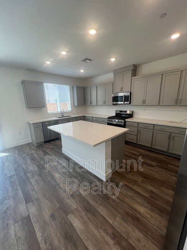 Building Photo - 3310 Tibidabo St