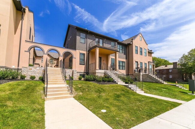 Building Photo - 1084 Bryden Rd