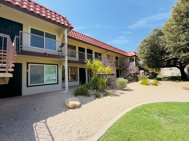 Building Photo - 9641 Spyglass Ave