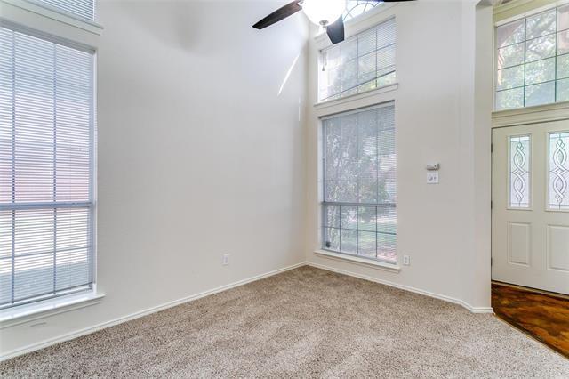 Building Photo - 1649 Bennington Dr