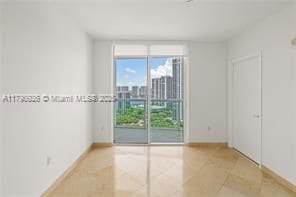 Building Photo - 19400 Turnberry Way