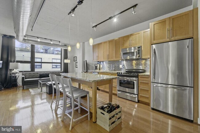 Primary Photo - 2125 14th St NW