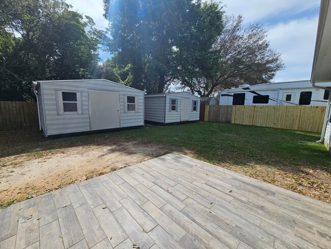 Building Photo - 8082 Sleepy Bay Blvd