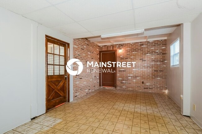 Building Photo - 3 Bedroom Pet-Friendly Home in Tampa, FL w...