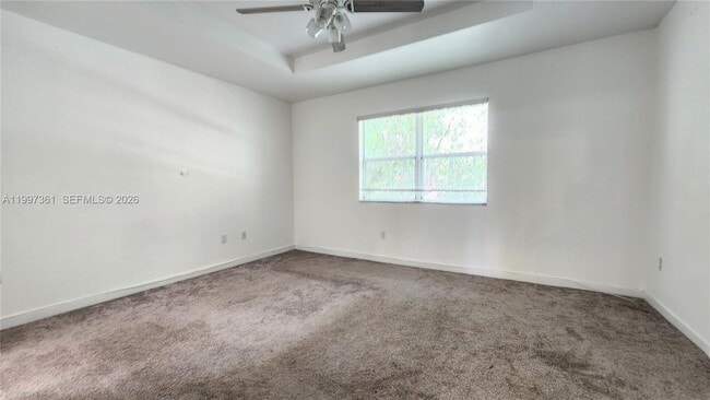 Building Photo - 343 NE 36th Terrace