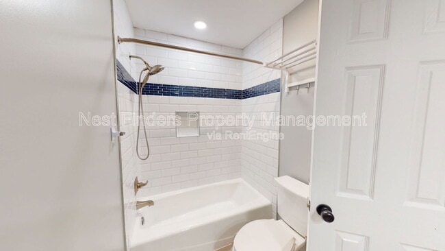 Building Photo - 11881 Honey Locust Dr