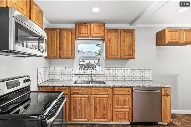 Building Photo - Beautiful 3 bed 2bath Home for Rent!