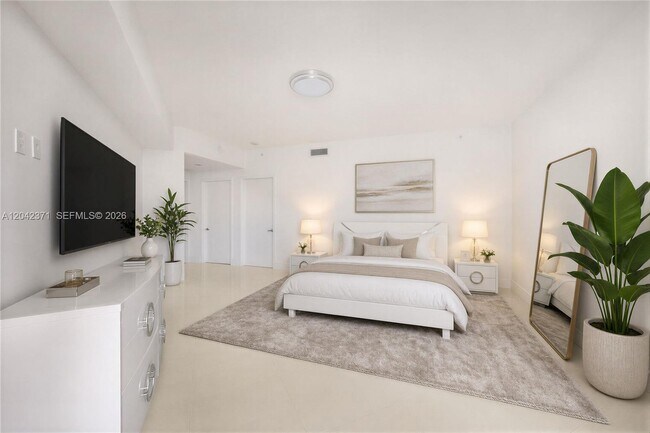 Building Photo - 17301 Biscayne Blvd